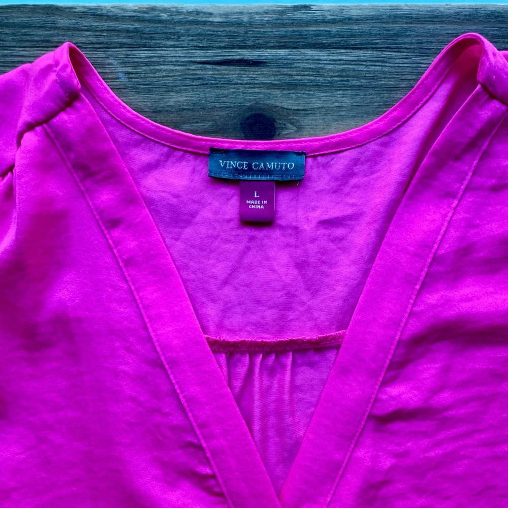 VINCE CAMUTO Silky Dress Blouse L - Picture 5 of 6